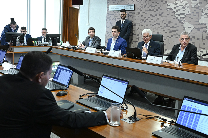 debatedores afirmam que país precisa estar preparado para novas pandemias — Senado Notícias