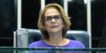 Damares presta solidariedade à Venezuela por terremoto — Senado Notícias