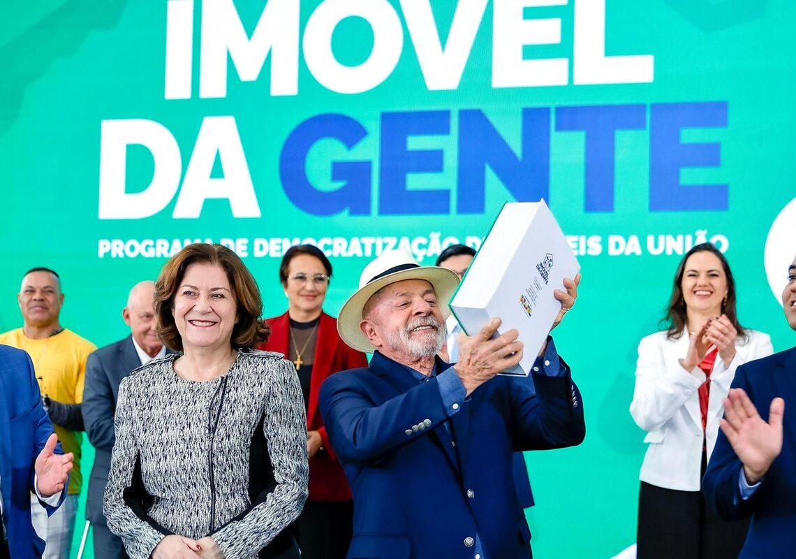 Governo federal dá nova destinação a 1,9 mil imóveis abandonados
