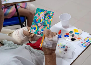 Entra em vigor lei que regulamenta a profissão de arteterapeuta — Senado Notícias