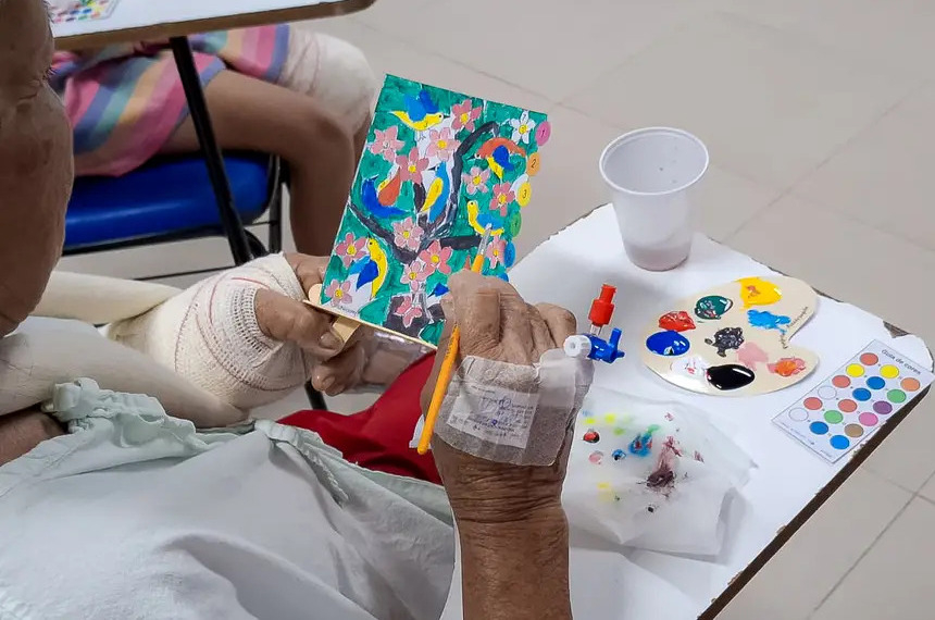 Entra em vigor lei que regulamenta a profissão de arteterapeuta — Senado Notícias