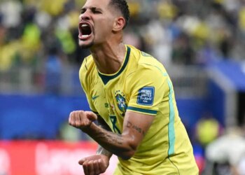 Bruno Guimarães vira “regista” do Brasil e pode igualar marca de Pelé