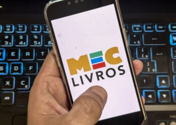 MEC Livros oferece mais 7,8 mil obras em inglês e espanhol