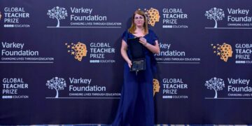 “Estudante deve errar, idealizar e construir”, diz professora premiada