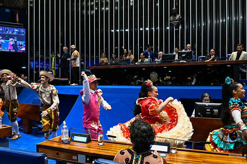 Sessão pelo Dia Nacional do Quadrilheiro Junino tem homenagens e reivindicações — Senado Notícias