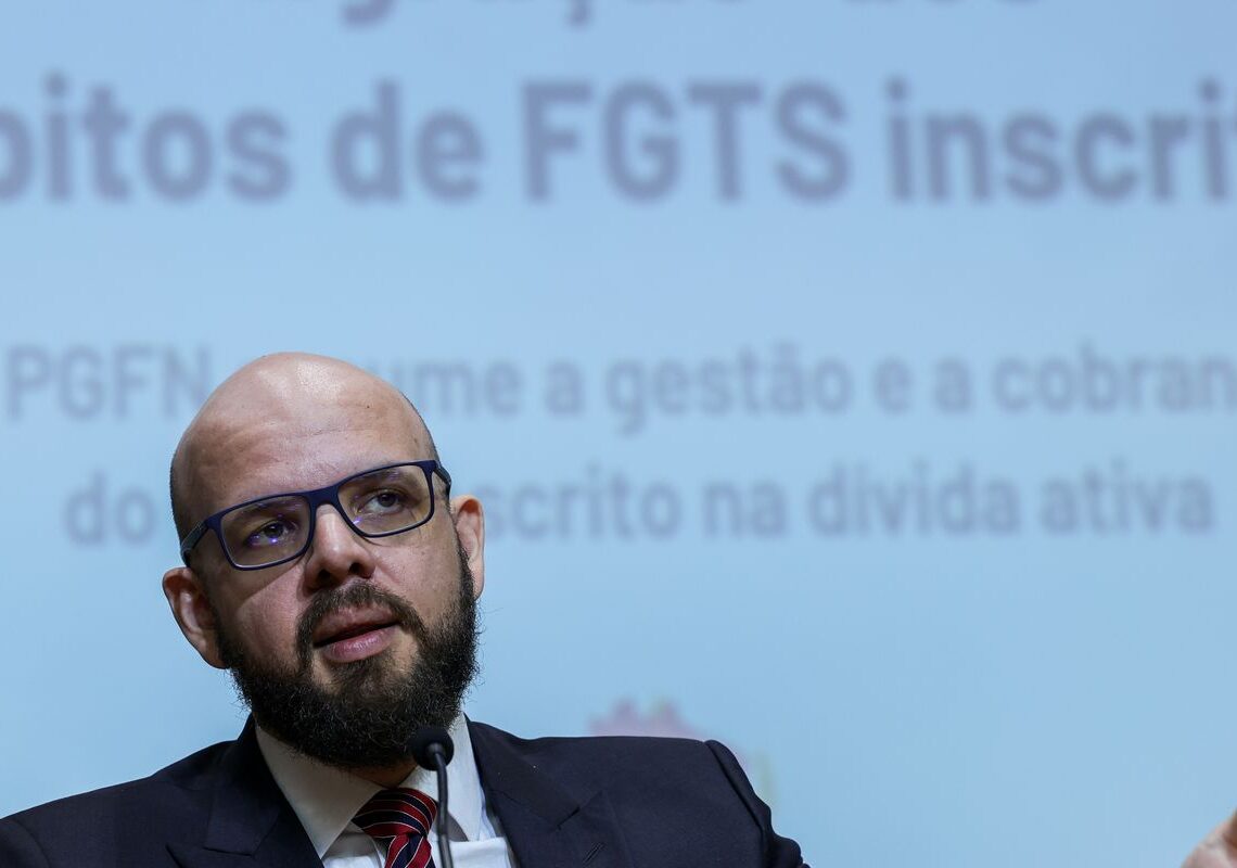 Procuradoria da Fazenda Nacional passa a cobrar dívidas com o FGTS