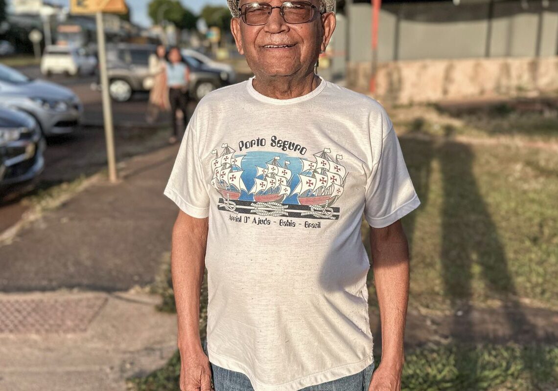 Torcedor da seleção há 20 Copas, Seu Simão, 91 anos, aposta no hexa