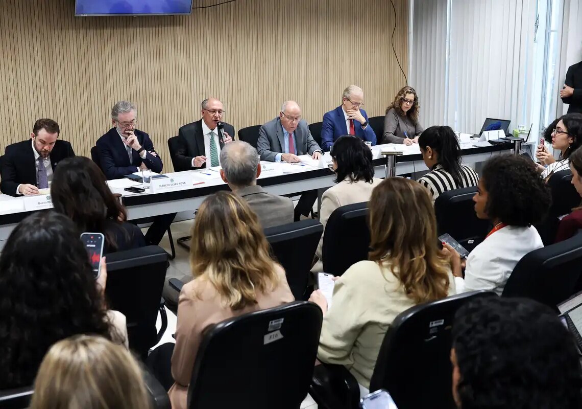 Setores atingidos por tarifaço dos EUA terão novo plano de socorro