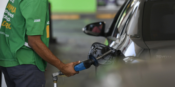 Governo abre crédito de R$ 3,33 bi para subsídio a combustíveis — Senado Notícias