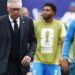 Ancelotti lamenta eliminação e já projeta novo ciclo: “Não é o fim”