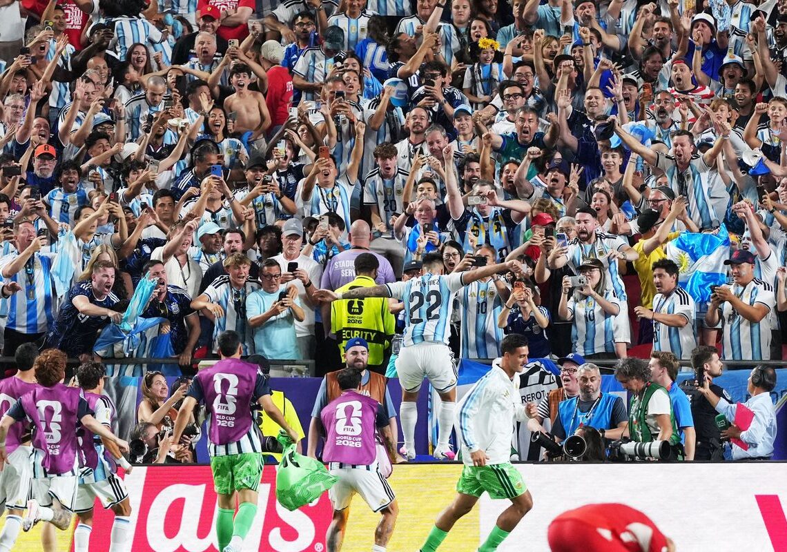 Argentina elimina Suíça e enfrenta Inglaterra na semifinal