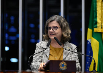Lei prioriza alimentos para rede de acolhimento a mulheres vítimas de violência — Senado Notícias