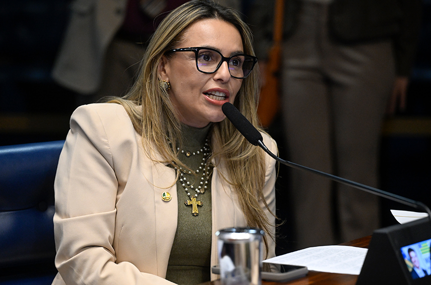 Lei cria banco de boas práticas para combater violência contra mulher — Senado Notícias