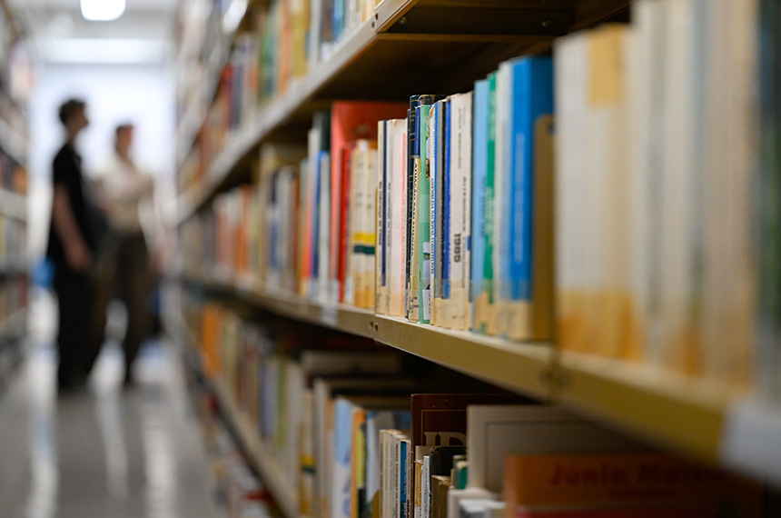 Biblioteca e Arquivo serão homenageados com sessão especial pelos seus 200 anos — Senado Notícias