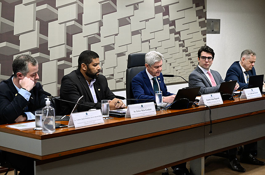 Debatedores propõem melhorias em projeto que muda cálculo do ITR — Senado Notícias