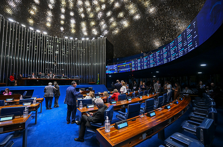 Sessão especial vai celebrar os 120 anos do primeiro voo do 14-Bis — Senado Notícias