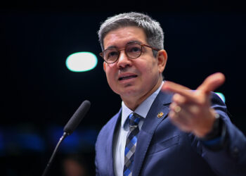 Senado aprova criação da Universidade Federal da Fronteira Norte; projeto vai à sanção — Senado Notícias