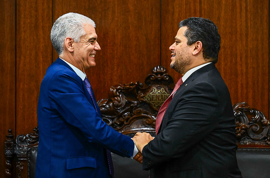 Presidente da Câmara uruguaia elogia recursos tecnológicos do Senado — Senado Notícias