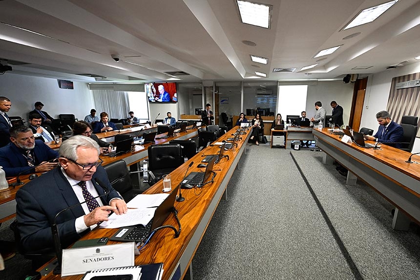 Avança projeto para ampliar geração termelétrica com gás natural da Amazônia — Senado Notícias