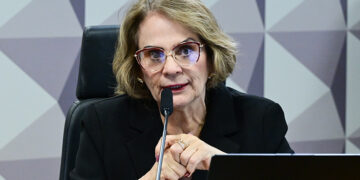 CDH encerra semestre com mais de 100 propostas apreciadas — Senado Notícias