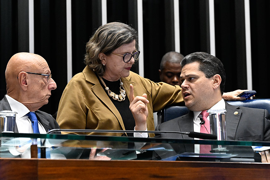 Plenário aprova educação financeira nas escolas; texto volta à Câmara — Senado Notícias