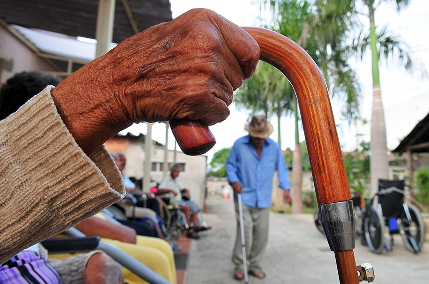 Congresso avalia crédito de R$ 185,5 bi para pagamento de benefícios sociais — Senado Notícias