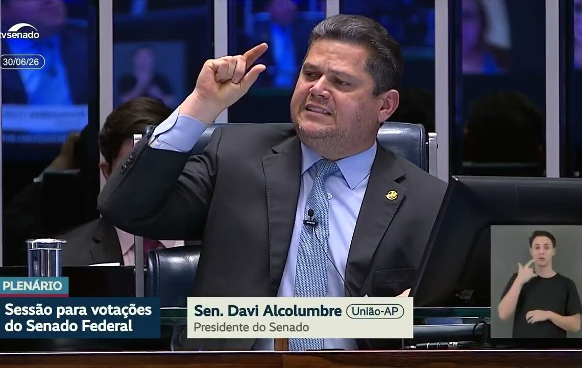 Alcolumbre rebate críticas sobre pautas com impacto orçamentário — Senado Notícias