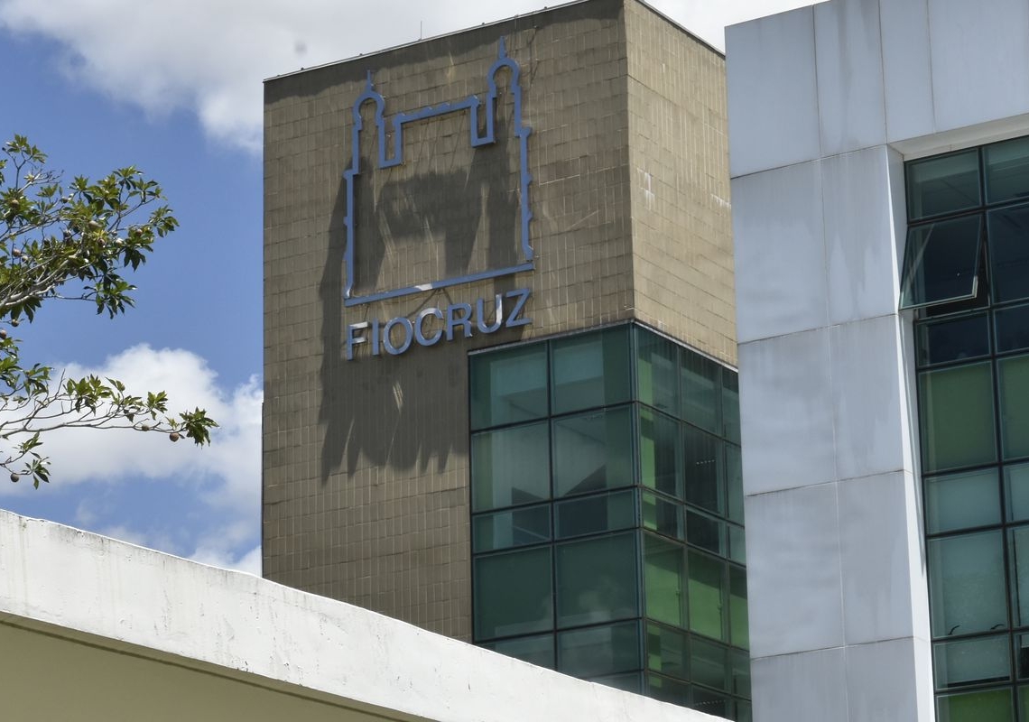 Fiocruz e farmacêutica assinam acordo sobre novo antirretroviral
