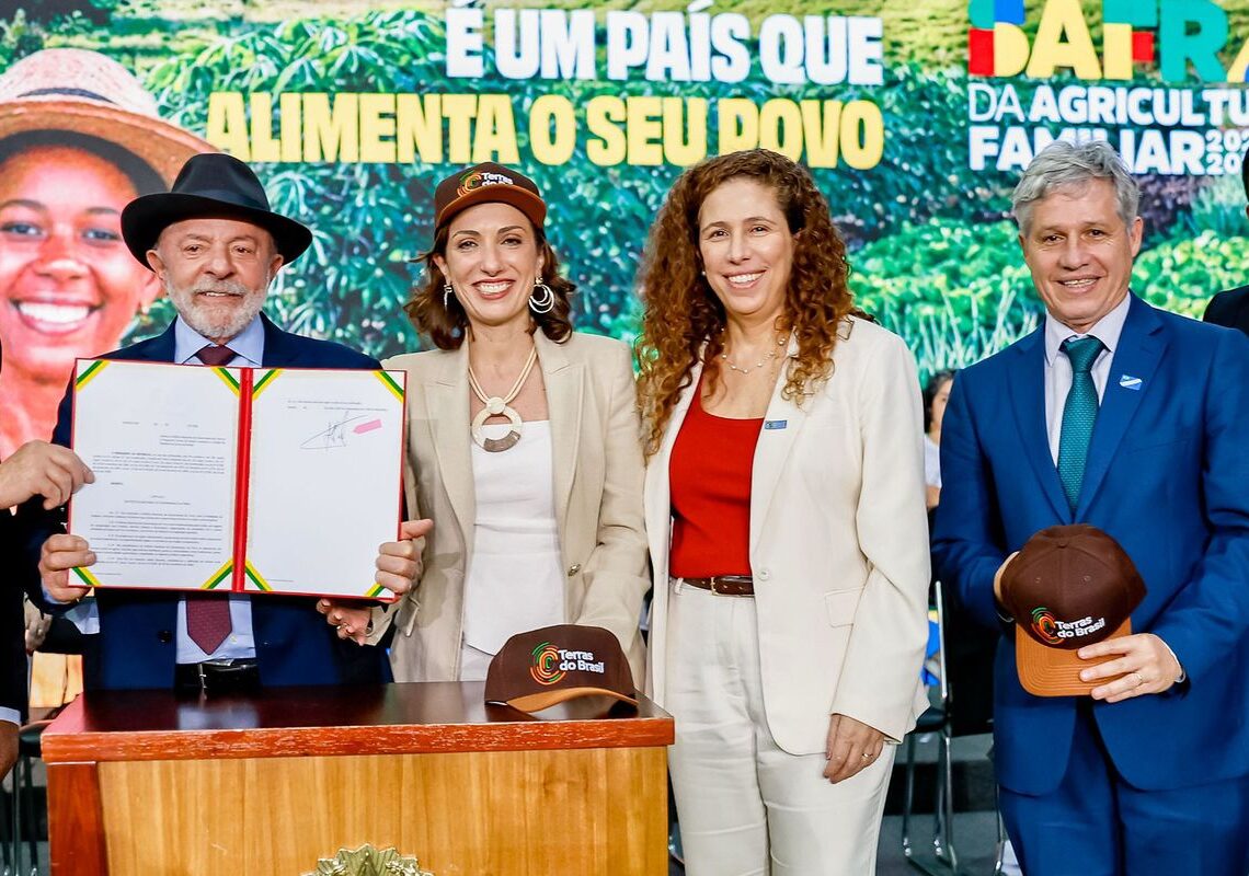 “Melhor arma que um país pode ter é alimento”, diz Lula