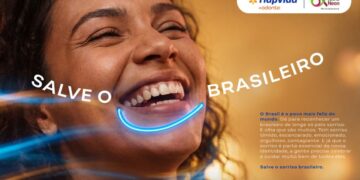 Hapvida +Odonto faz doação de 130 planos odontológicos durante o Julho Neon