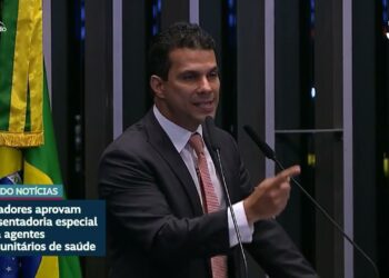 Aposentadoria especial de agentes de saúde vai à promulgação — Senado Notícias