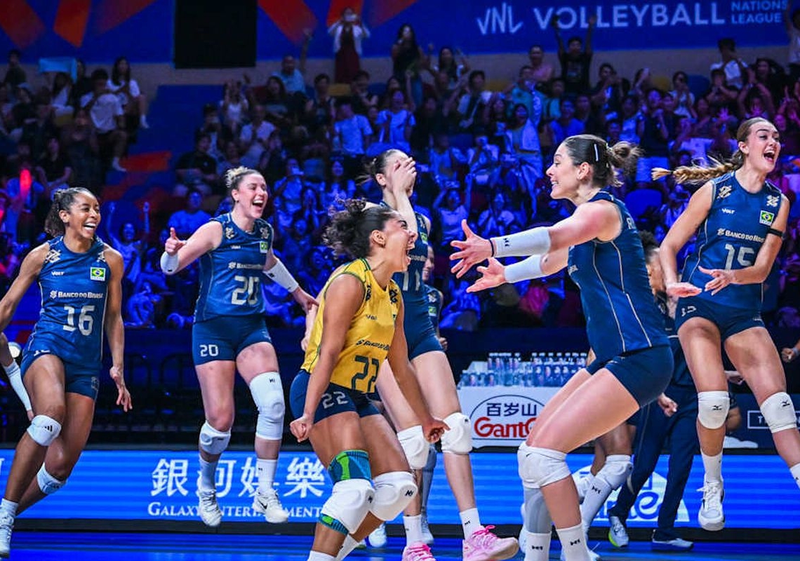 Brasil bate favorita Itália e terá Turquia na final da Liga das Nações