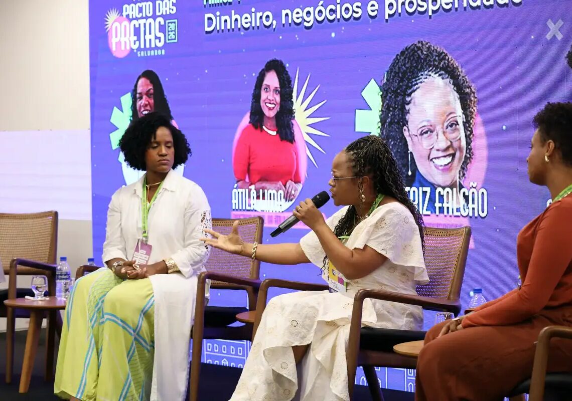 Encontro no Rio debate papel da mulher preta em postos de decisão
