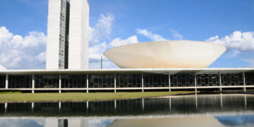 Projeto amplia acessibilidade de edifícios públicos federais