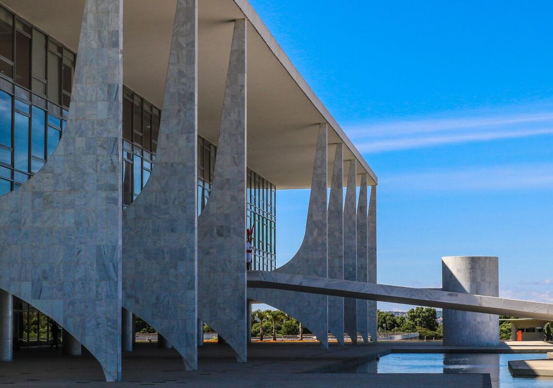 Entenda a Lei de Reciprocidade, que o Brasil pode adotar contra os EUA
