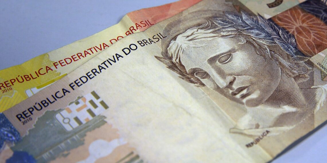 Poupança: saques superam depósitos em R$39,3 bilhões no semestre