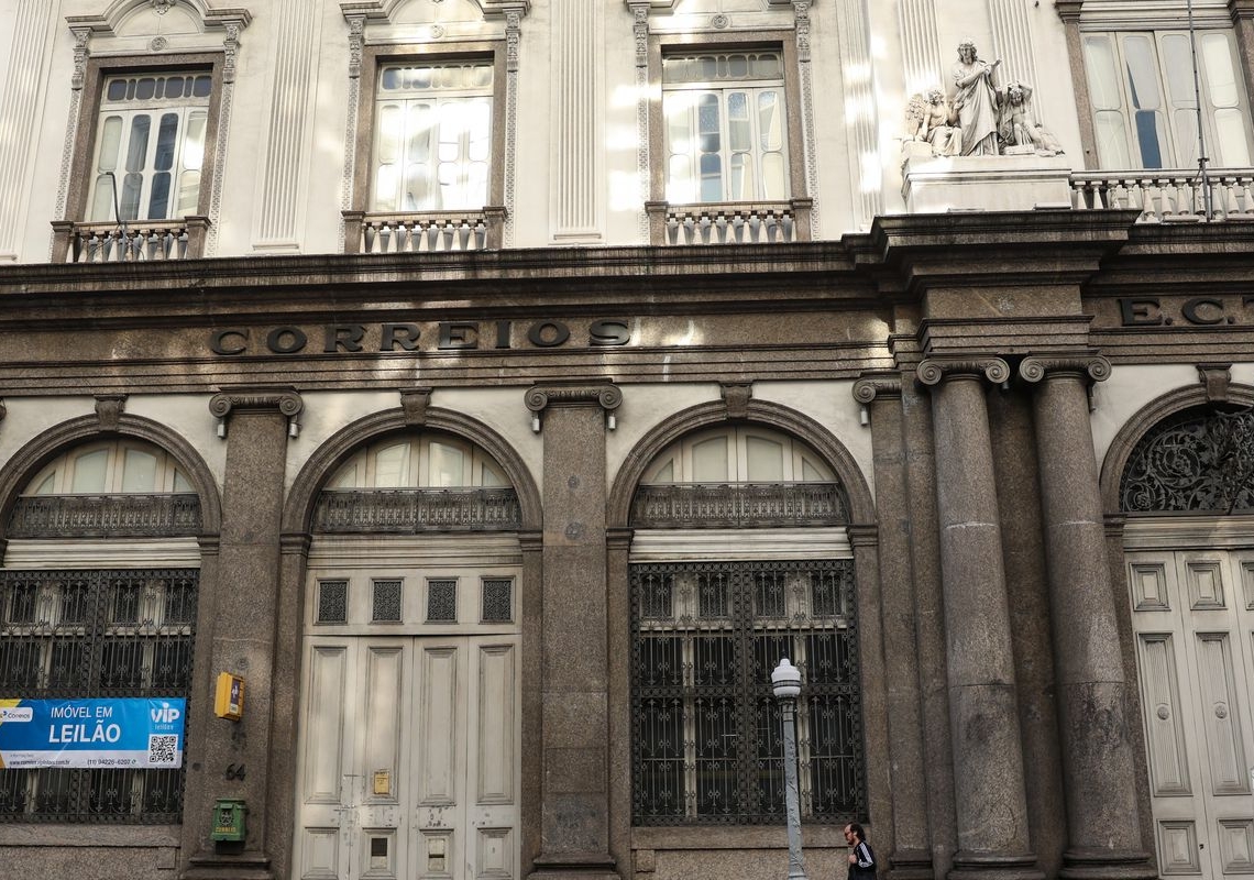 Antiga sede dos Correios no centro do Rio vai a leilão nesta quinta