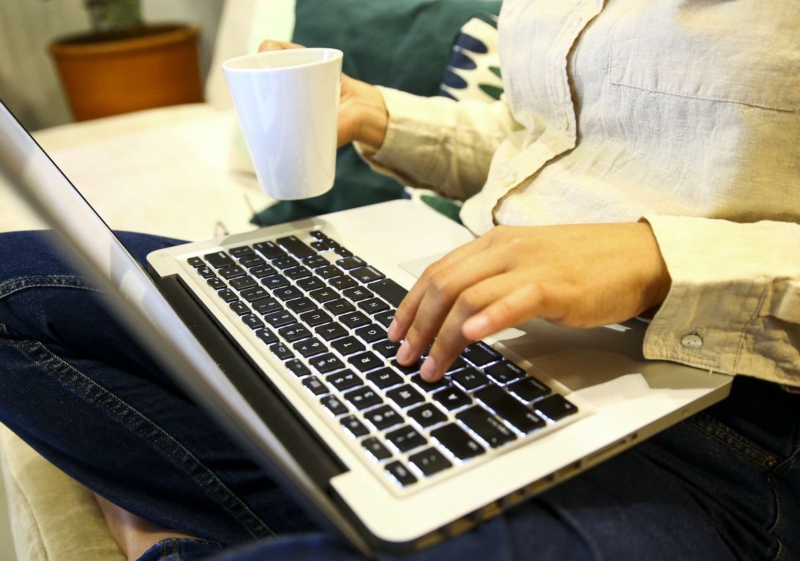 Sete em cada dez brasileiros temem comprar remédios pela internet