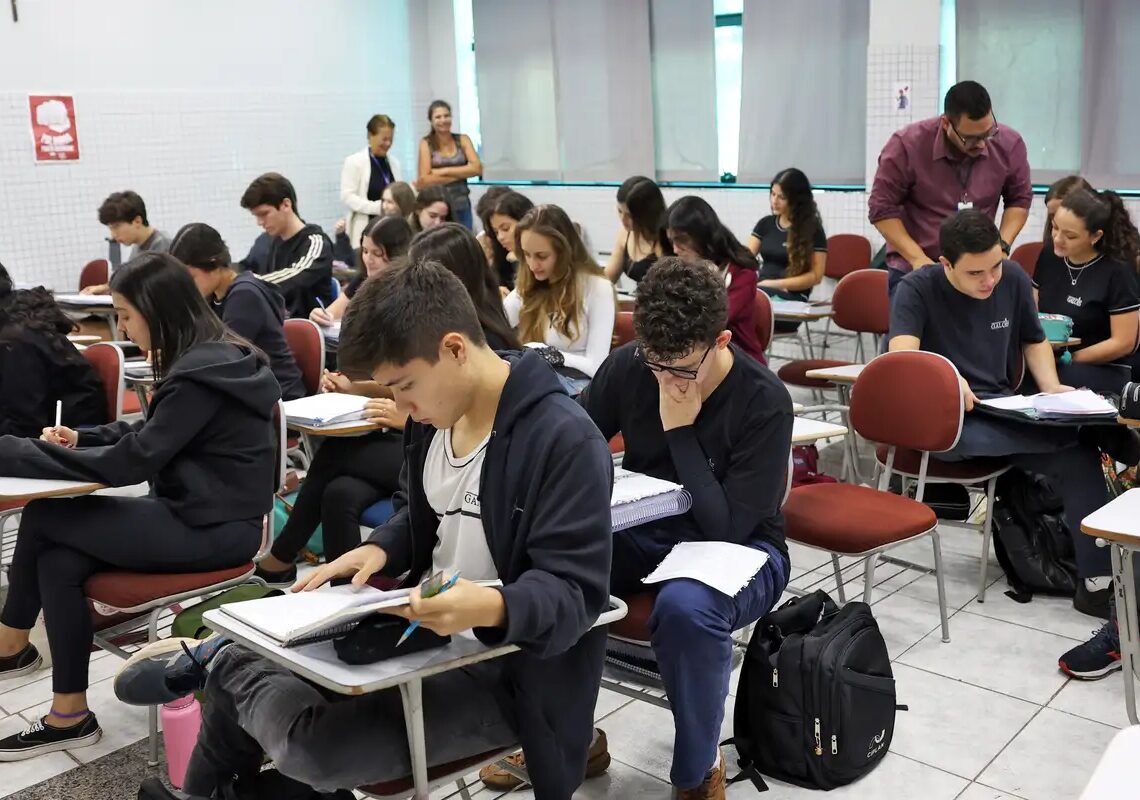 Alunos do Prouni podem solicitar bolsa permanência de R$ 700 por mês