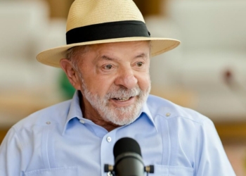 Pelo PT, Lula busca reeleição com foco em pautas sociais