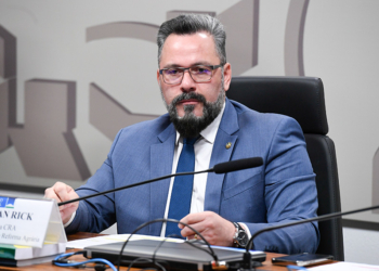 CAE pode aprovar isenção do IR para aposentadas com doença pulmonar rara — Senado Notícias