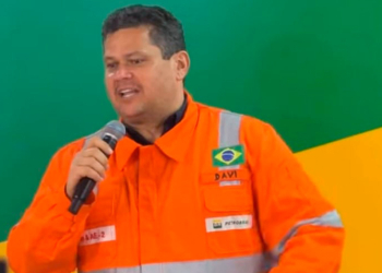 Em Oiapoque, Davi comemora possível exploração de petróleo na Margem Equatorial — Senado Notícias