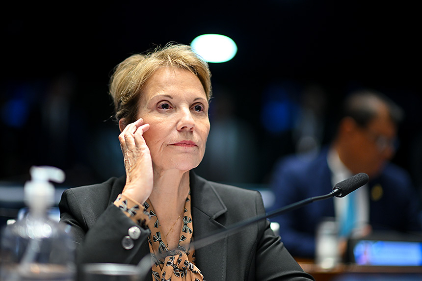 Lei confirma MP de socorro emergencial a vítimas de desastres climáticos — Senado Notícias