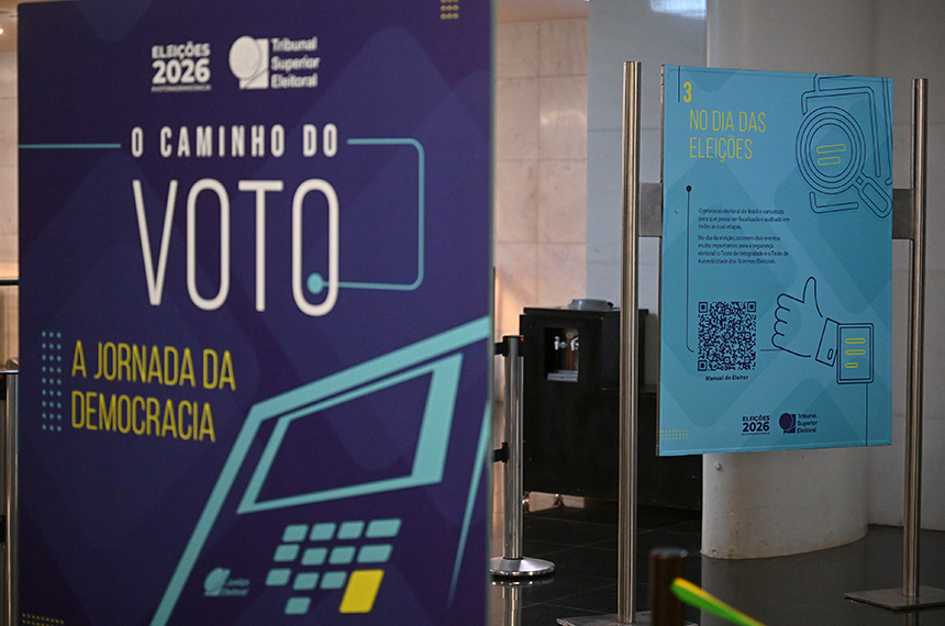 Senado sedia exposição ‘O Caminho do Voto’, sobre etapas do processo eleitoral — Senado Notícias
