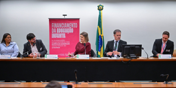 Na CMO, especialistas pedem mais recursos para melhoria da educação infantil — Senado Notícias