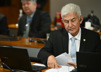 CCT aprova subcomissão para acompanhar o desenvolvimento de vacinas — Senado Notícias