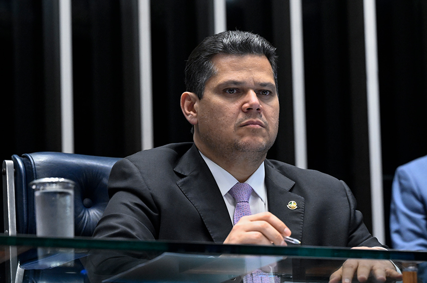 Davi divulga prioridades da pauta, incluindo fim da escala 6 x 1 — Senado Notícias