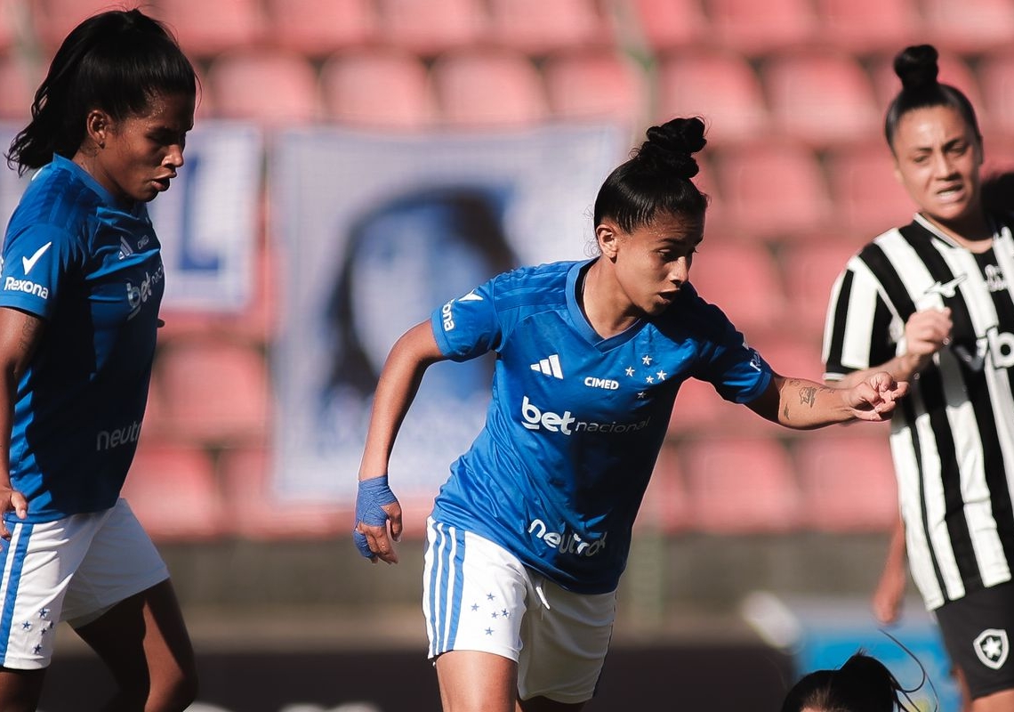 Cruzeiro vence Botafogo no Brasileirão Feminino