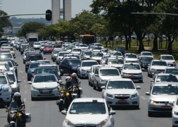 Crédito para carros de aplicativo tem teto elevado para R$ 200 mil
