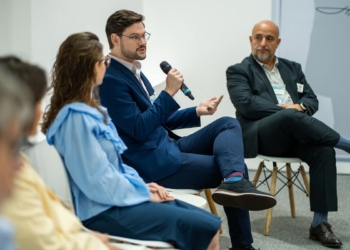 Interoperabilidade otimiza resultados clínicos com menor custo possível, defende tech lead da Hapvida em fórum